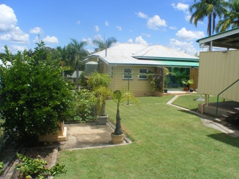 35 Tucker Street, Gympie QLD 4570
