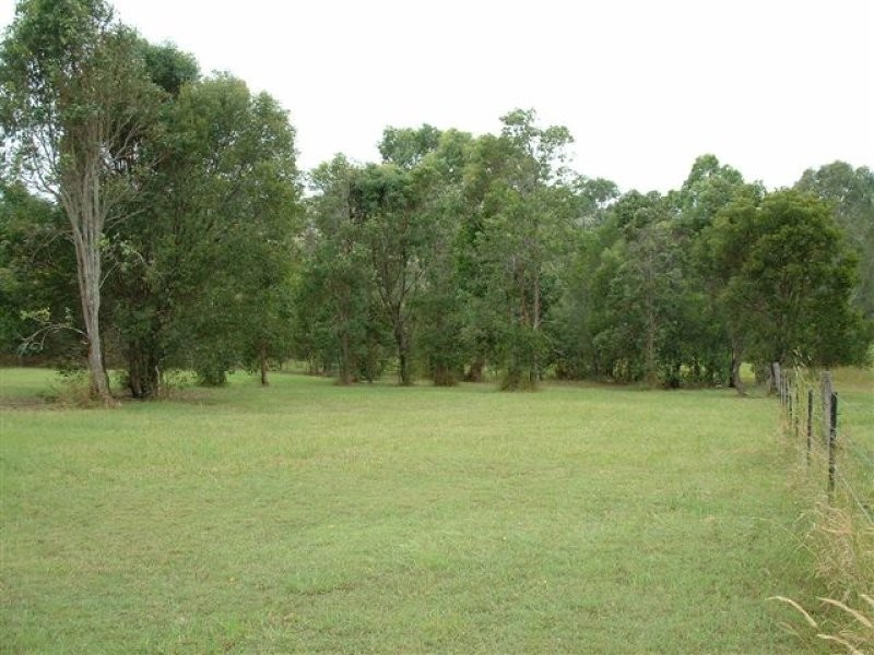 14 Kurrajong Drive, The Palms QLD 4570