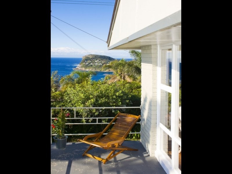 2 Pacific Road, Palm Beach NSW 2108