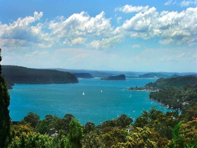 240 Lower Plateau Road, Bilgola Plateau NSW 2107