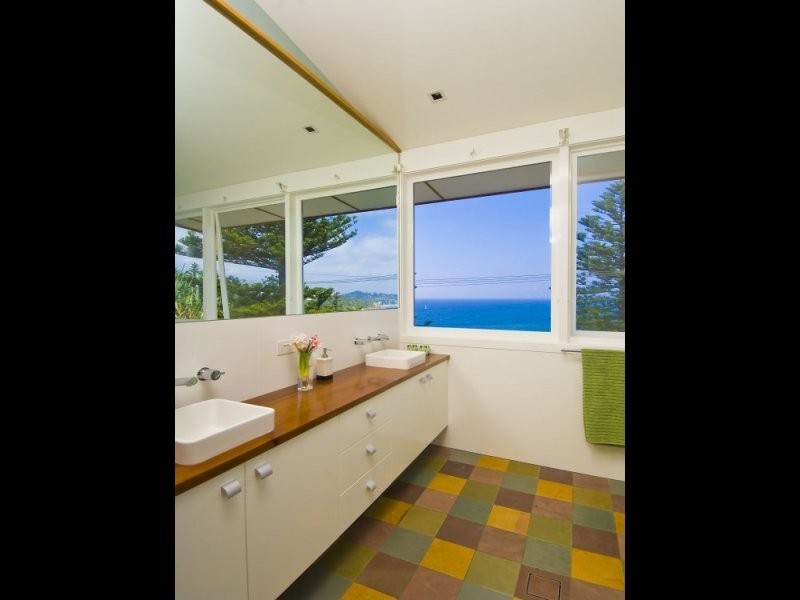 31D The Serpentine, Bilgola NSW 2107