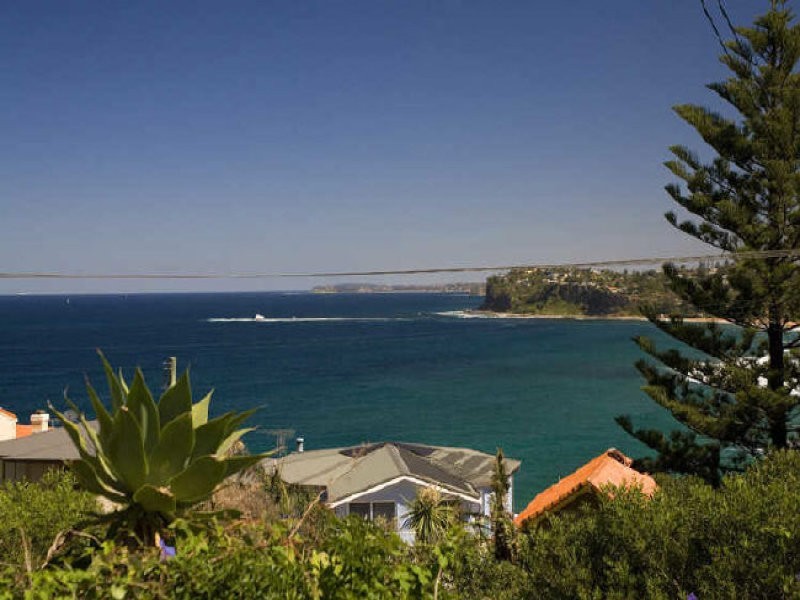 39 The Serpentine, Bilgola NSW 2107