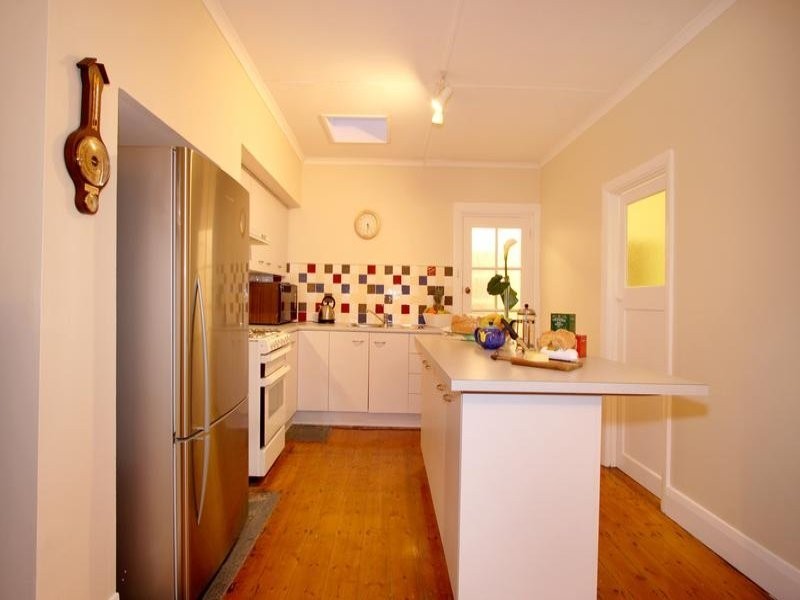 72 Willesden Road, Hughesdale VIC 3166