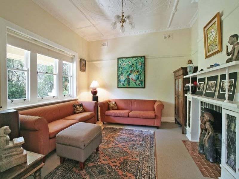 76 Oakleigh Road, Carnegie VIC 3163