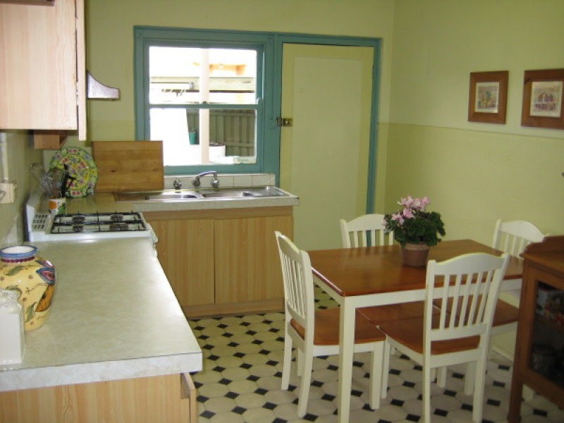 94 Neville Street, Carnegie VIC 3163