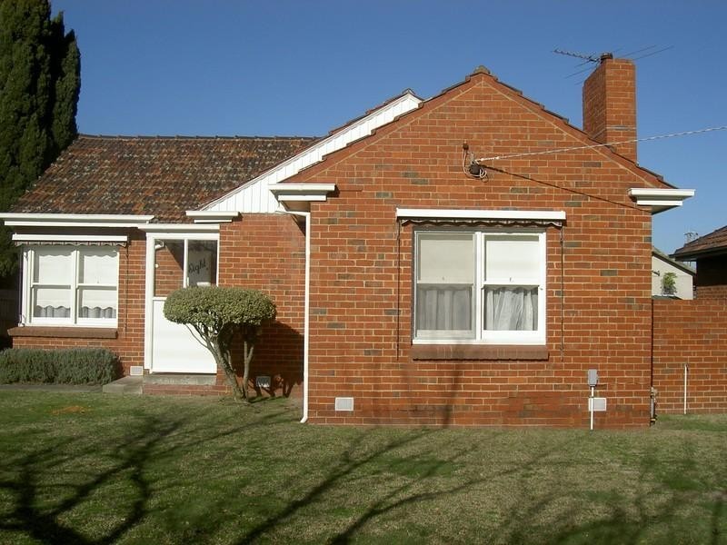 8 Paloma Street, Bentleigh East VIC 3165