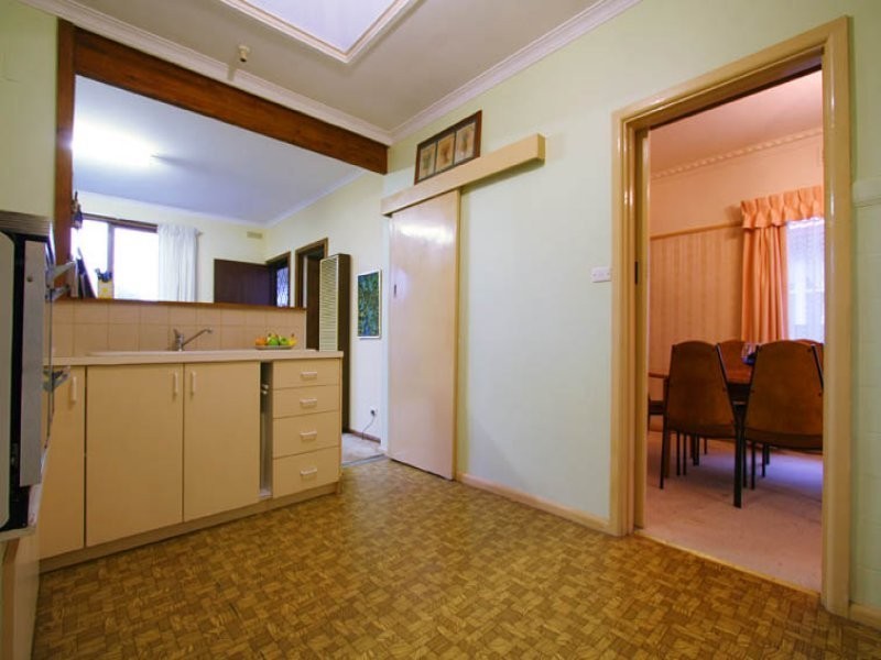 5 Stewart Road, Oakleigh VIC 3166