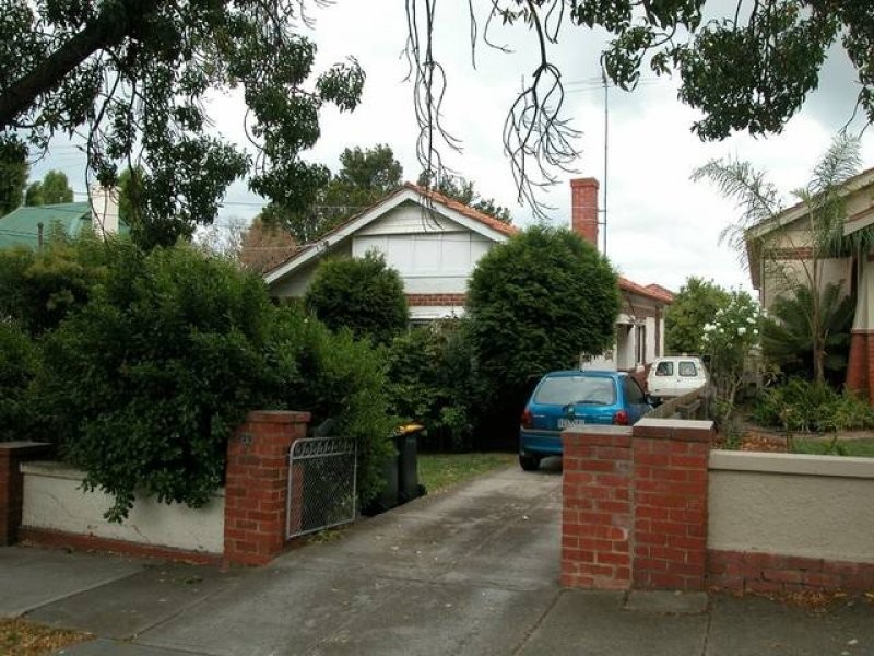 29 Kalymna Grove, St Kilda East VIC 3183