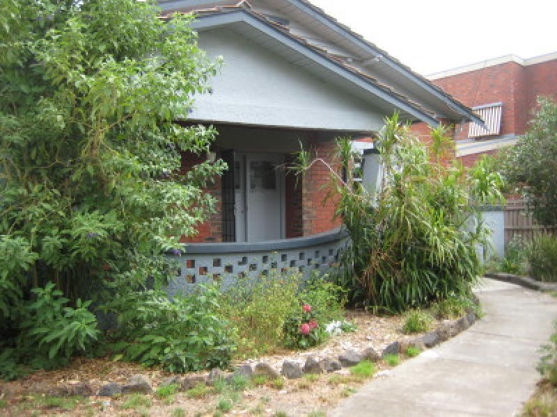 32 Foster Avenue, Glen Huntly VIC 3163