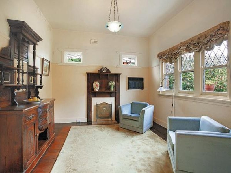 32 Foster Avenue, Glen Huntly VIC 3163