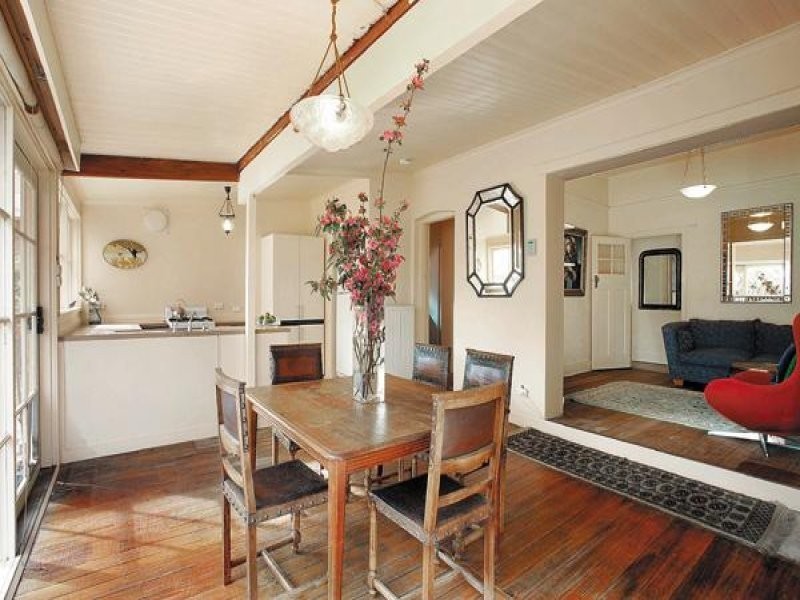 32 Foster Avenue, Glen Huntly VIC 3163