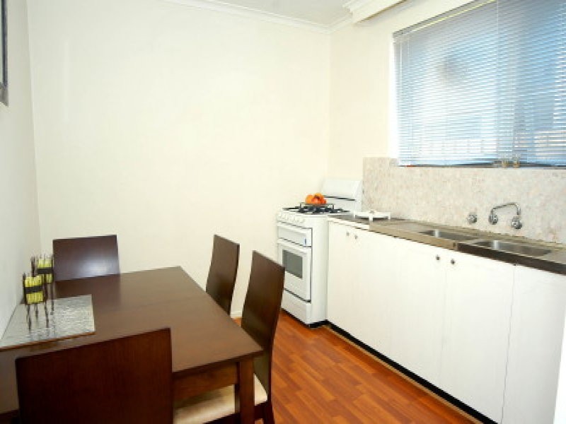 2/12 Toward Street, Murrumbeena VIC 3163