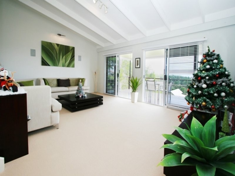 3 Bicton Court, Elanora QLD 4221