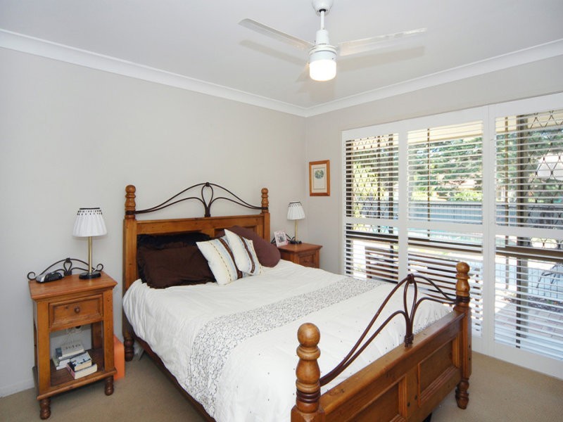 13 Ling Place, Palm Beach QLD 4221