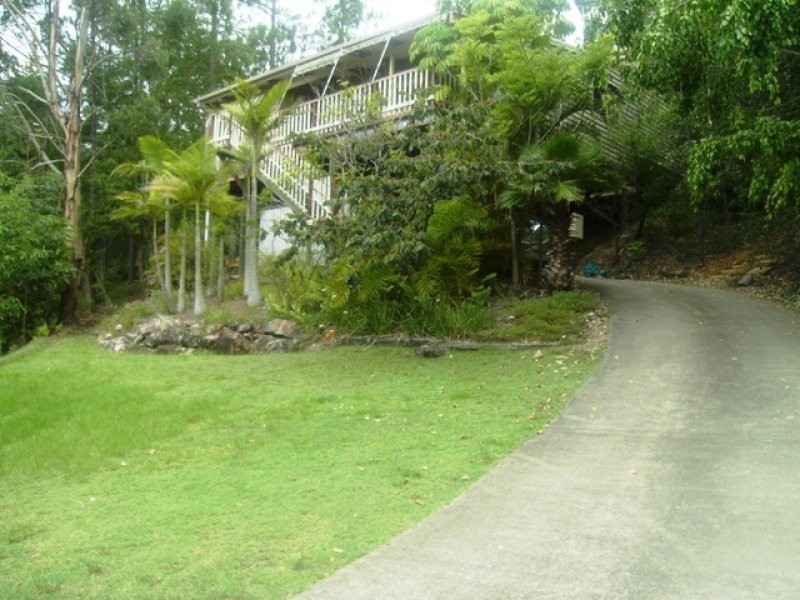 6 Wiluna Court, Elanora QLD 4221
