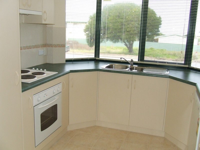 10 Rupara Avenue, Hayborough SA 5211