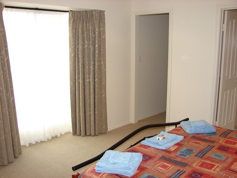 14b The Parkway, Victor Harbor SA 5211