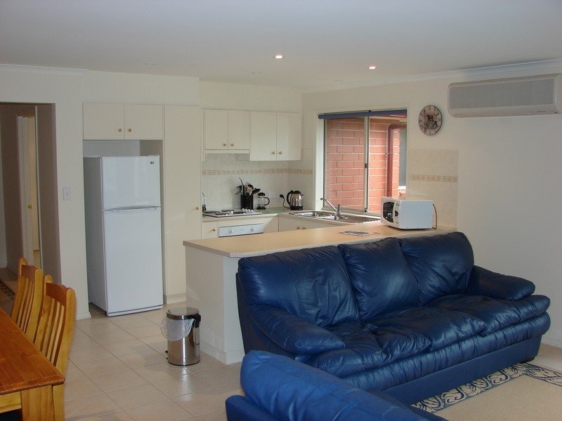 14b The Parkway, Victor Harbor SA 5211