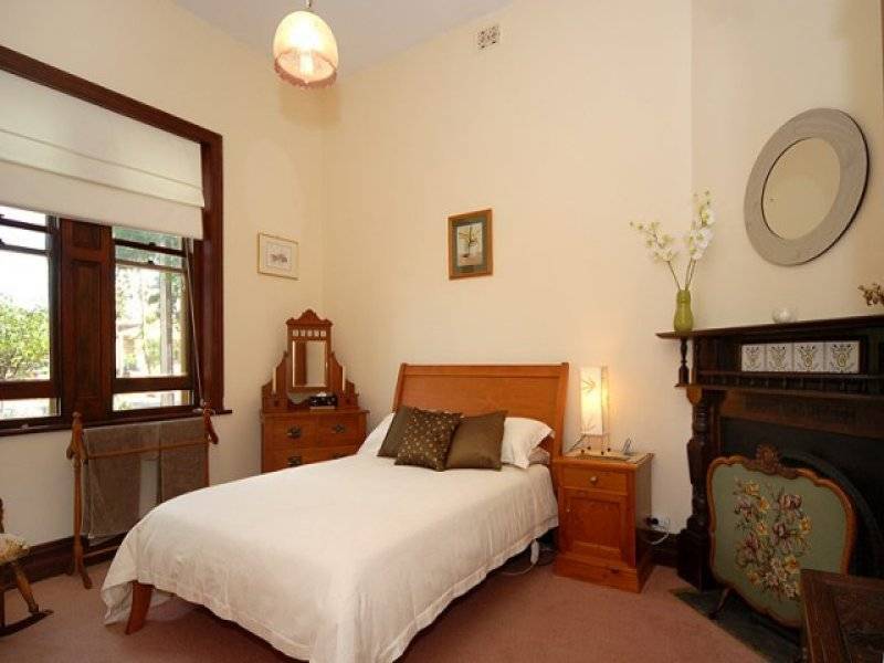 20 Hill Street, Victor Harbor SA 5211