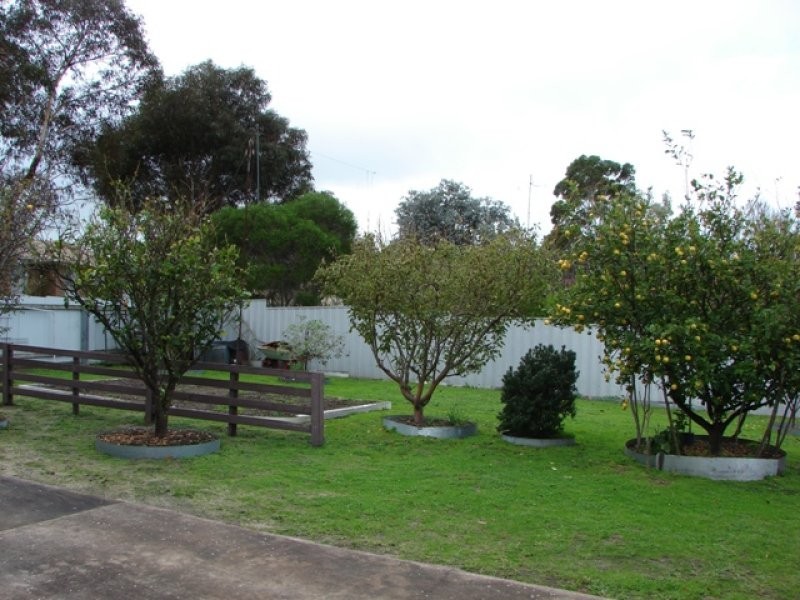 10 Marlborough Avenue, Victor Harbor SA 5211