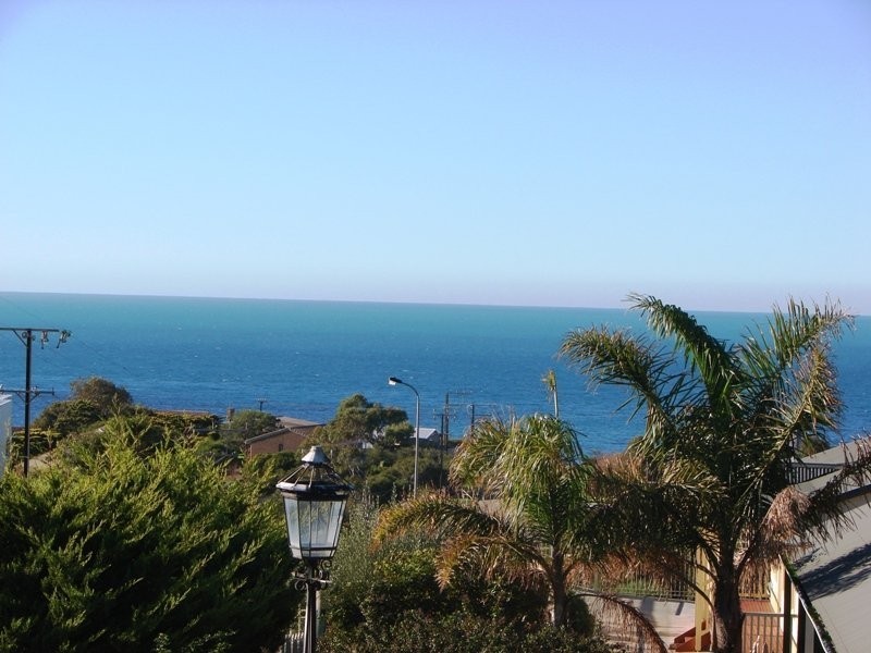 2 Joy Street, Encounter Bay SA 5211