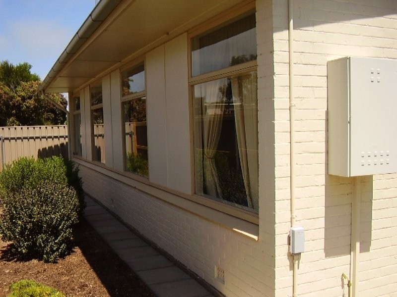 27 The Parkway, Victor Harbor SA 5211