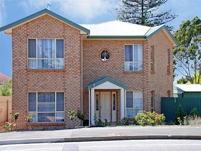 15 Breckan Avenue, Victor Harbor SA 5211