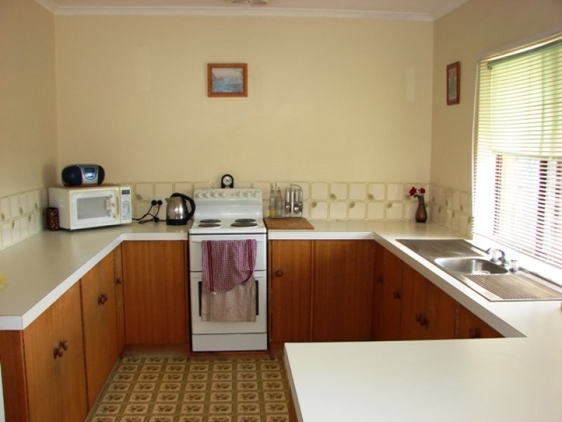 32 Dodson Road, Encounter Bay SA 5211