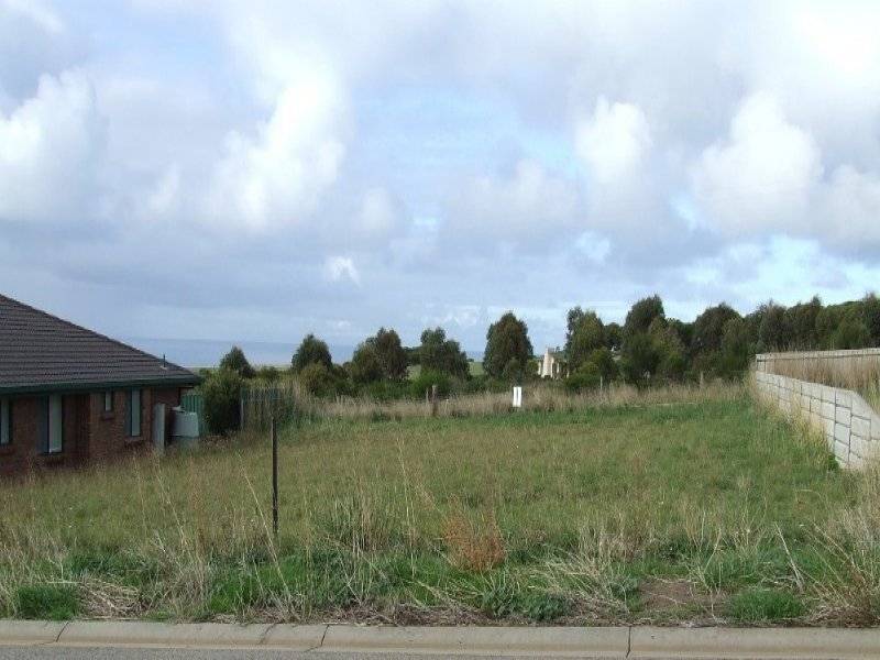 13 Minnamoora Crt, Encounter Bay SA 5211