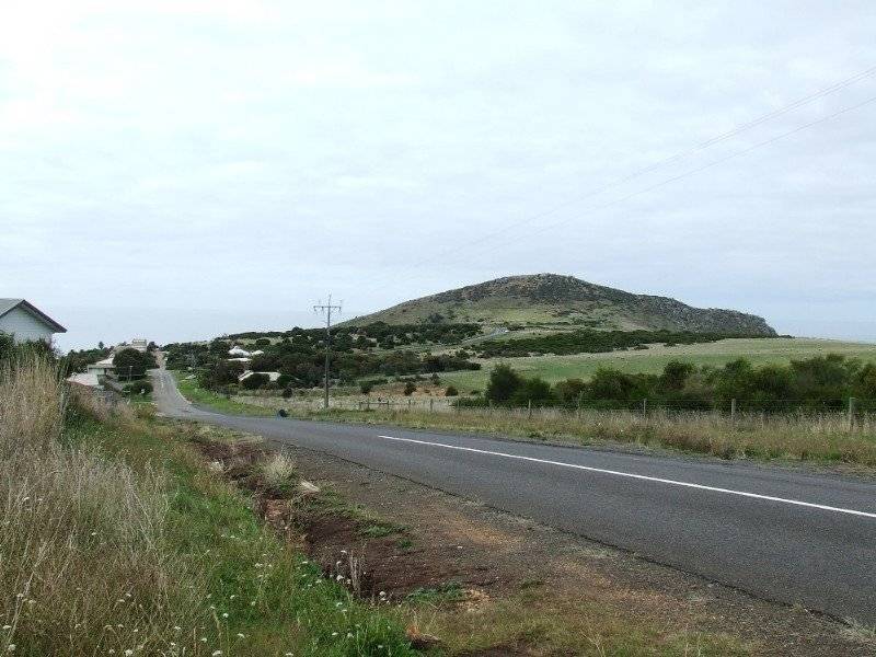 13 Minnamoora Crt, Encounter Bay SA 5211