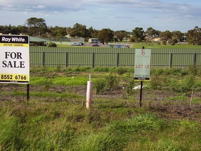13 Jasmin Drive, Victor Harbor SA 5211