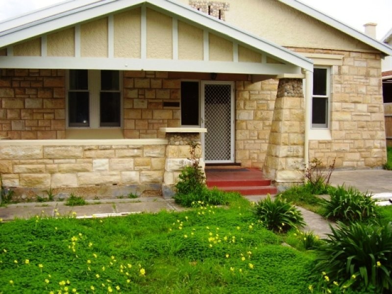 13 Grantley Avenue, Victor Harbor SA 5211