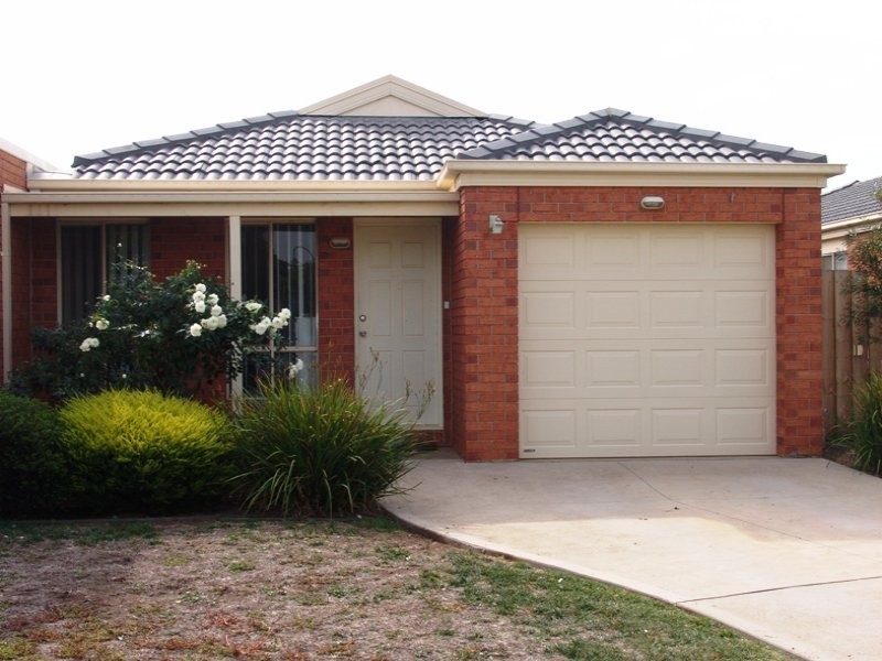 7 Amethyst Place, Werribee VIC 3030