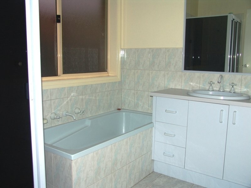 6 Tarwin Place, Wyndham Vale VIC 3024