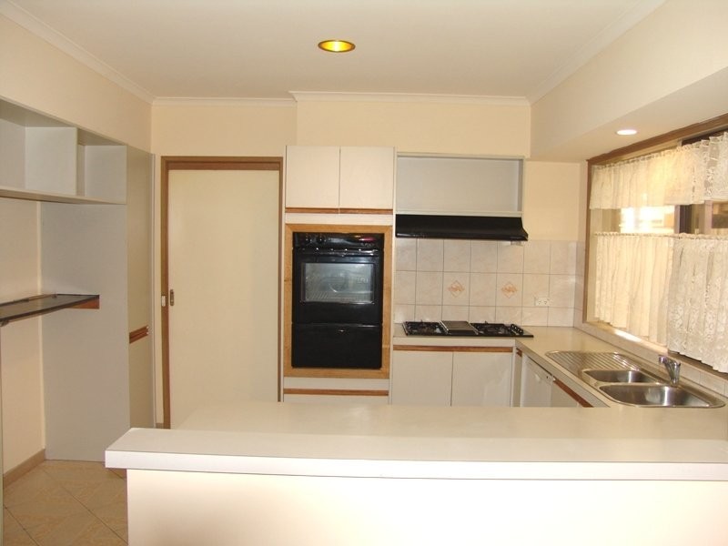 21 Cassowary Avenue, Werribee VIC 3030