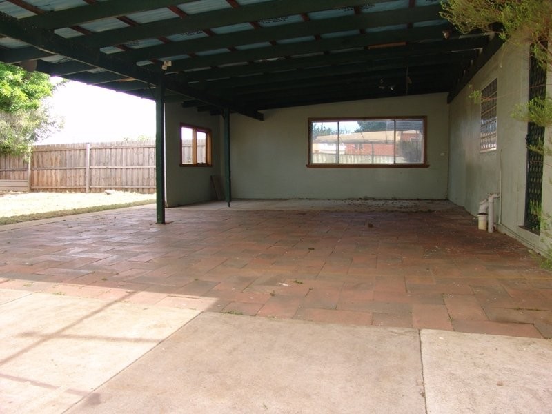 82 Tarneit Street, Werribee VIC 3030