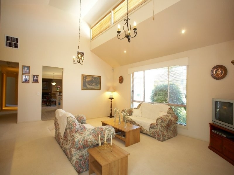 366 Hogans Road, Hoppers Crossing VIC 3029