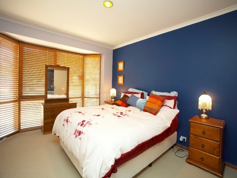 48 Kathleen Crescent, Hoppers Crossing VIC 3029