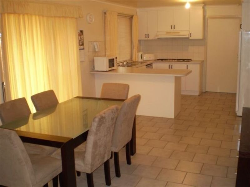 82 Silvereye Crescent, Werribee VIC 3030