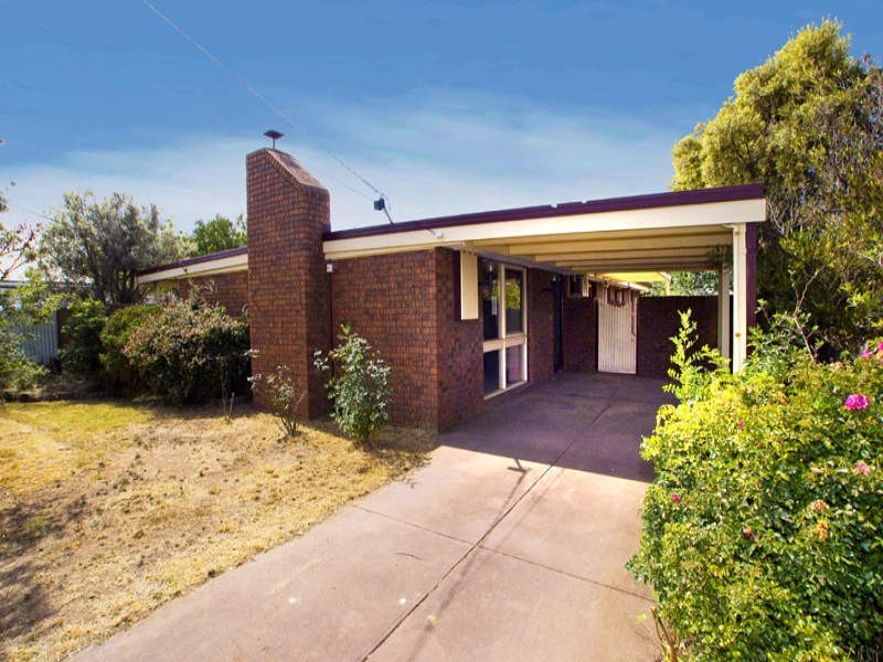 44 Greaves Street South, Werribee VIC 3030