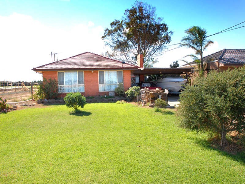 125 Robbs Road, Werribee South VIC 3030