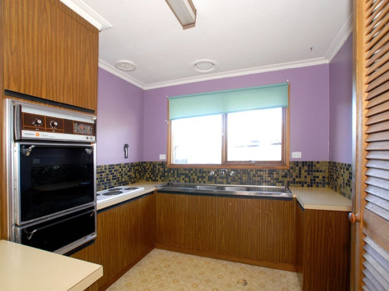 44 Valewood Drive, Wyndham Vale VIC 3024