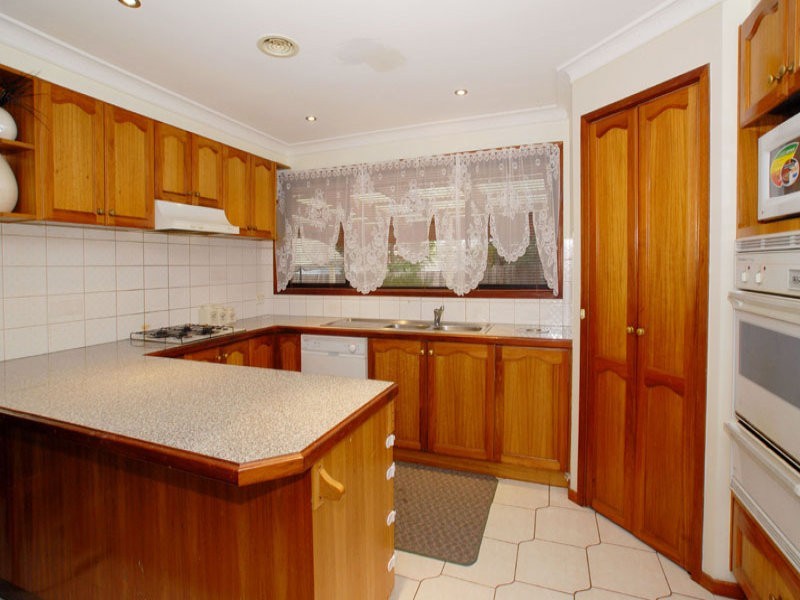 12 Wanderer Court, Werribee VIC 3030