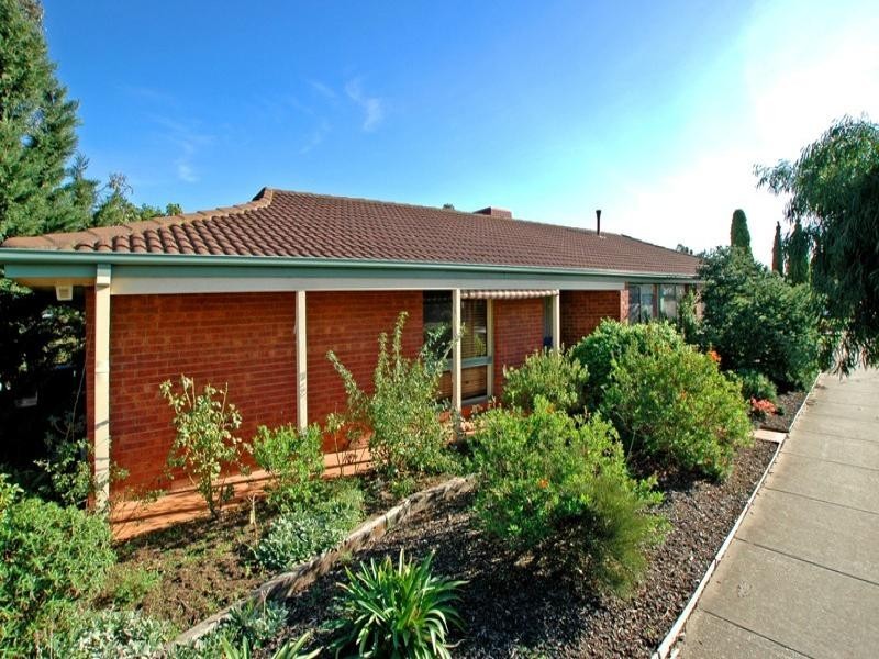 2 McKenzie Crescent, Hoppers Crossing VIC 3029