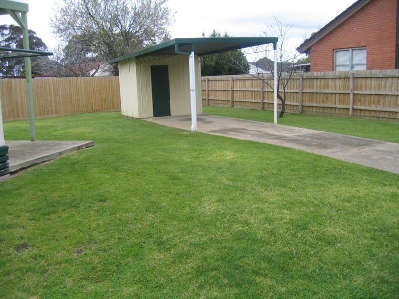1 Gossamer Street, Werribee VIC 3030