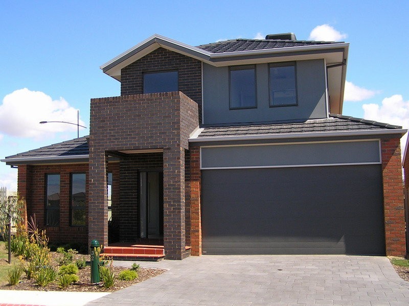 32 Turnstone Drive, Point Cook VIC 3030