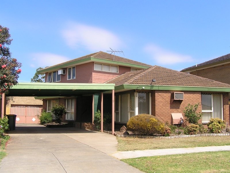 9 Collins Street, Werribee VIC 3030