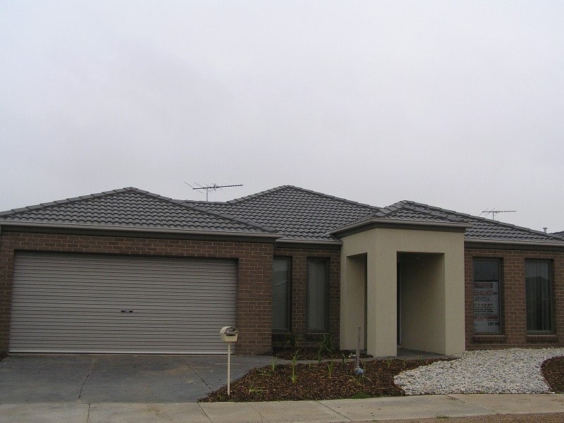 Lot 910 Bothwell Green, Derrimut VIC 3030