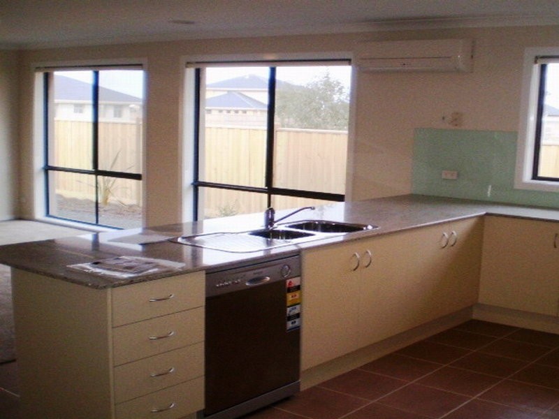 1579 Regatta Chase, Point Cook VIC 3030