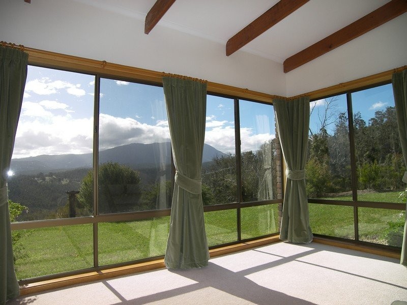 184 Albion Heights Drive, Kingston TAS 7050